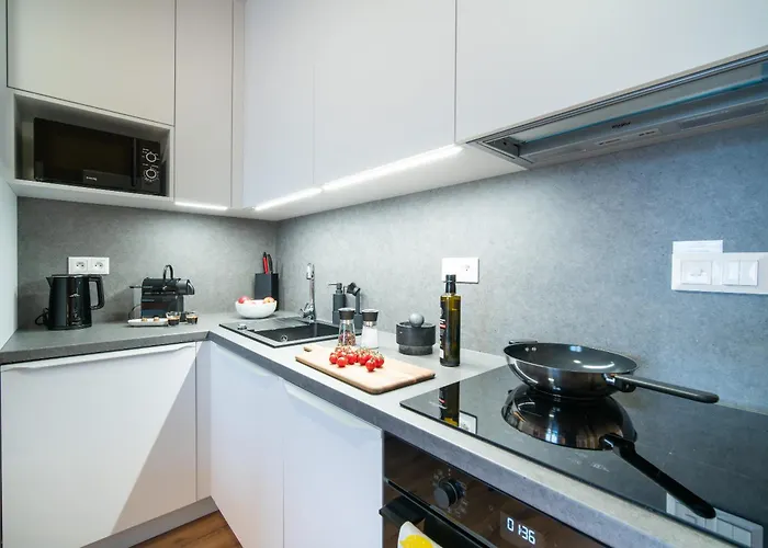 Appartamento New Modern Home-projector-nespresso-view-balcony *